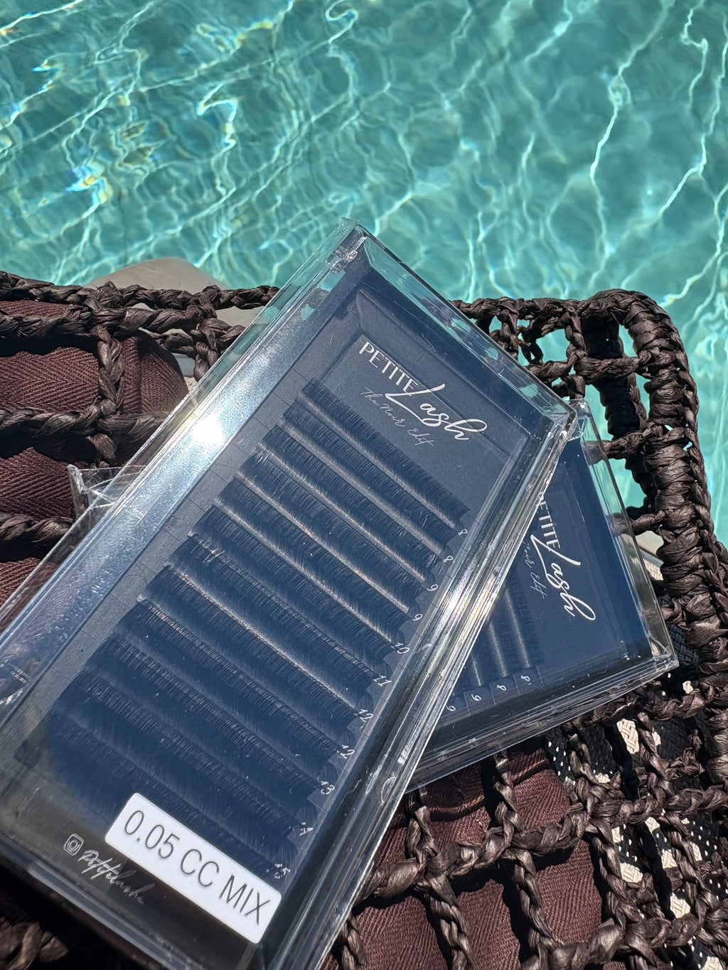 The Noir Edit- 0.05 Black volume trays